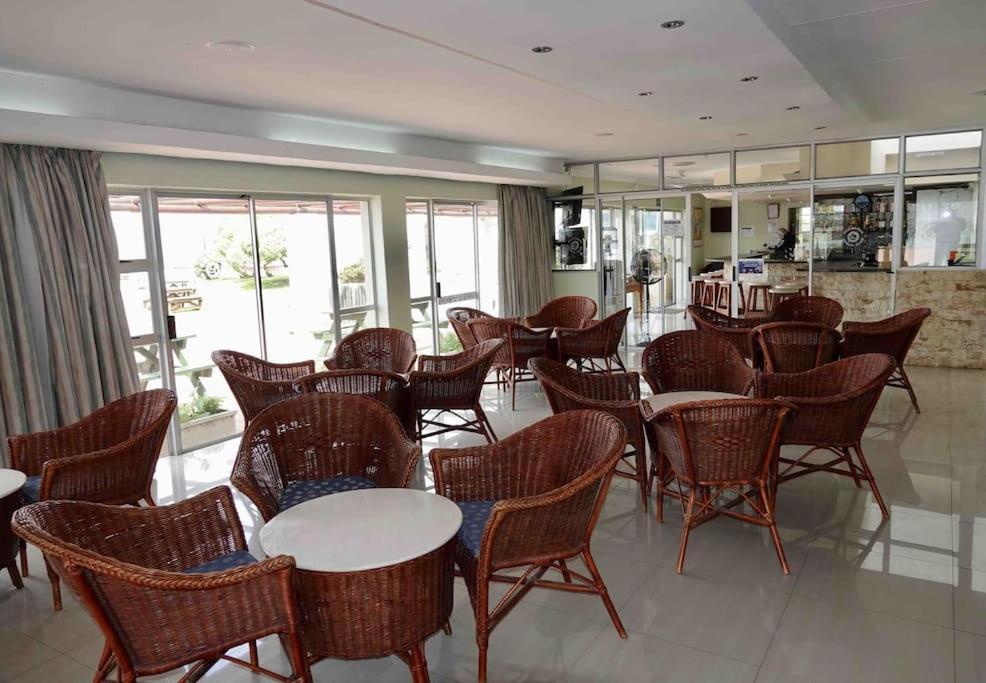 Whales & Waves Villa เฮอร์มานุส ภายนอก รูปภาพ